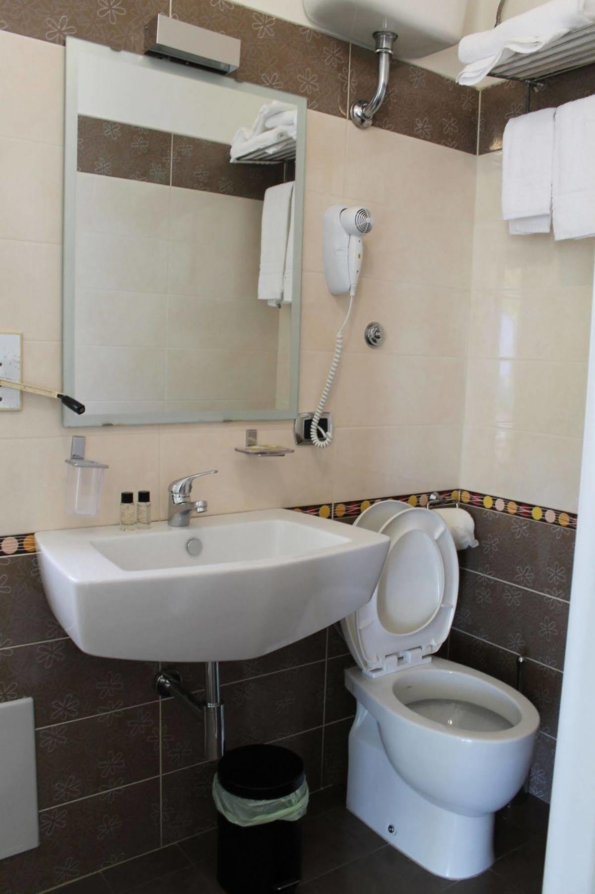 B&B Salerno In מראה חיצוני תמונה